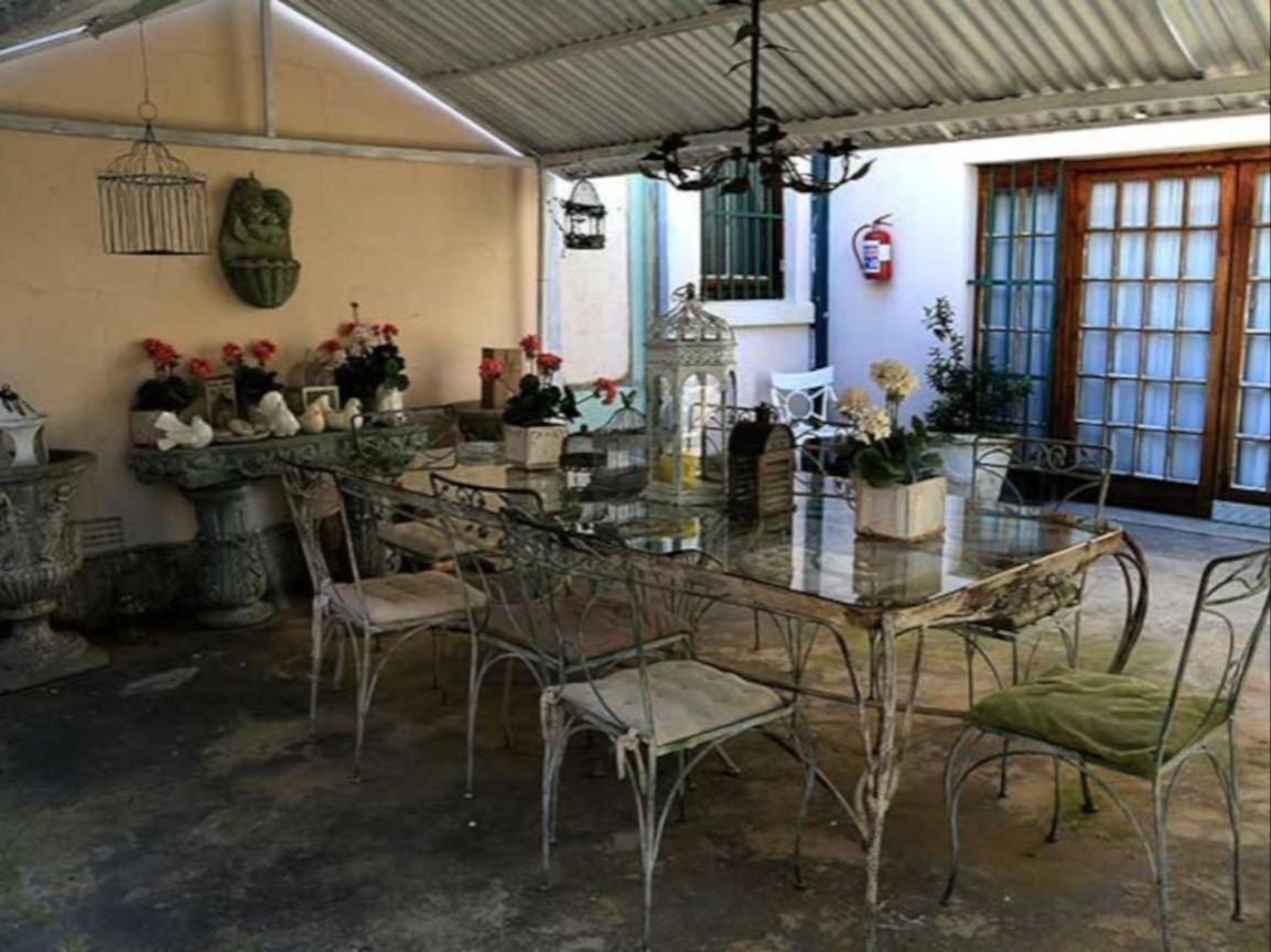 The Green Acorn Guest House Ficksburg Dış mekan fotoğraf