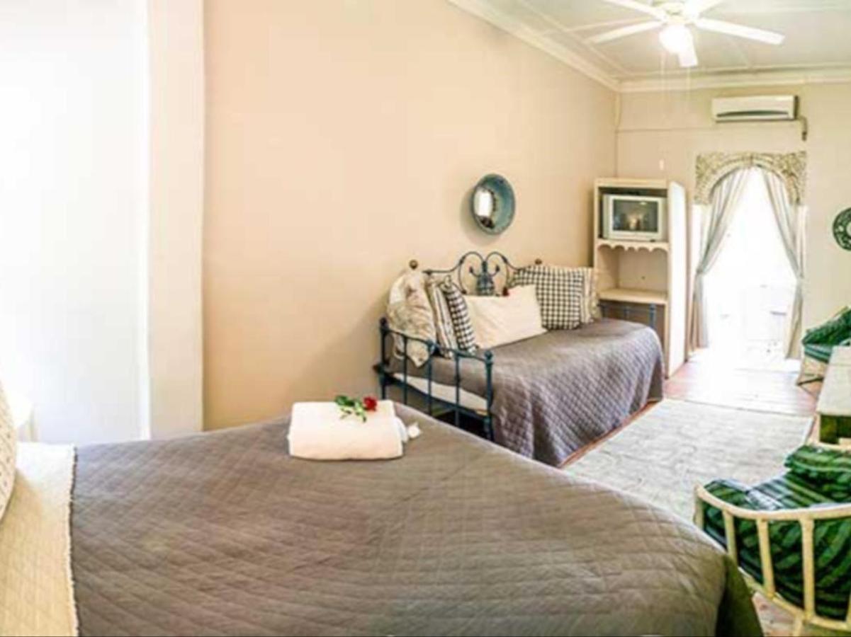 The Green Acorn Guest House Ficksburg Dış mekan fotoğraf